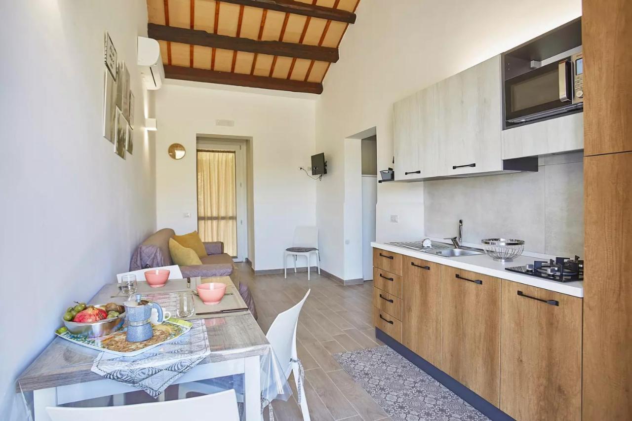Casale Sammartano Apartments Ummari Eksteriør billede